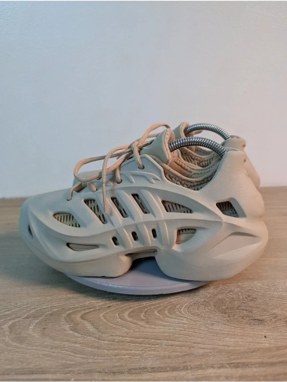 Adidas Climacool Beige Men’s Sneakers Size 6 Athletic Running Y2K Tech Shoes